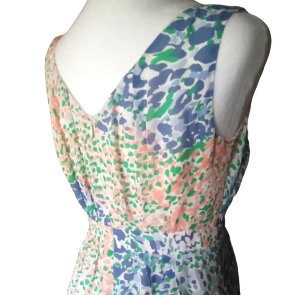 Boden Abstract Animal Print Floral Fit & Flare Silk Dress Midi Length Size 4P - Picture 6 of 8